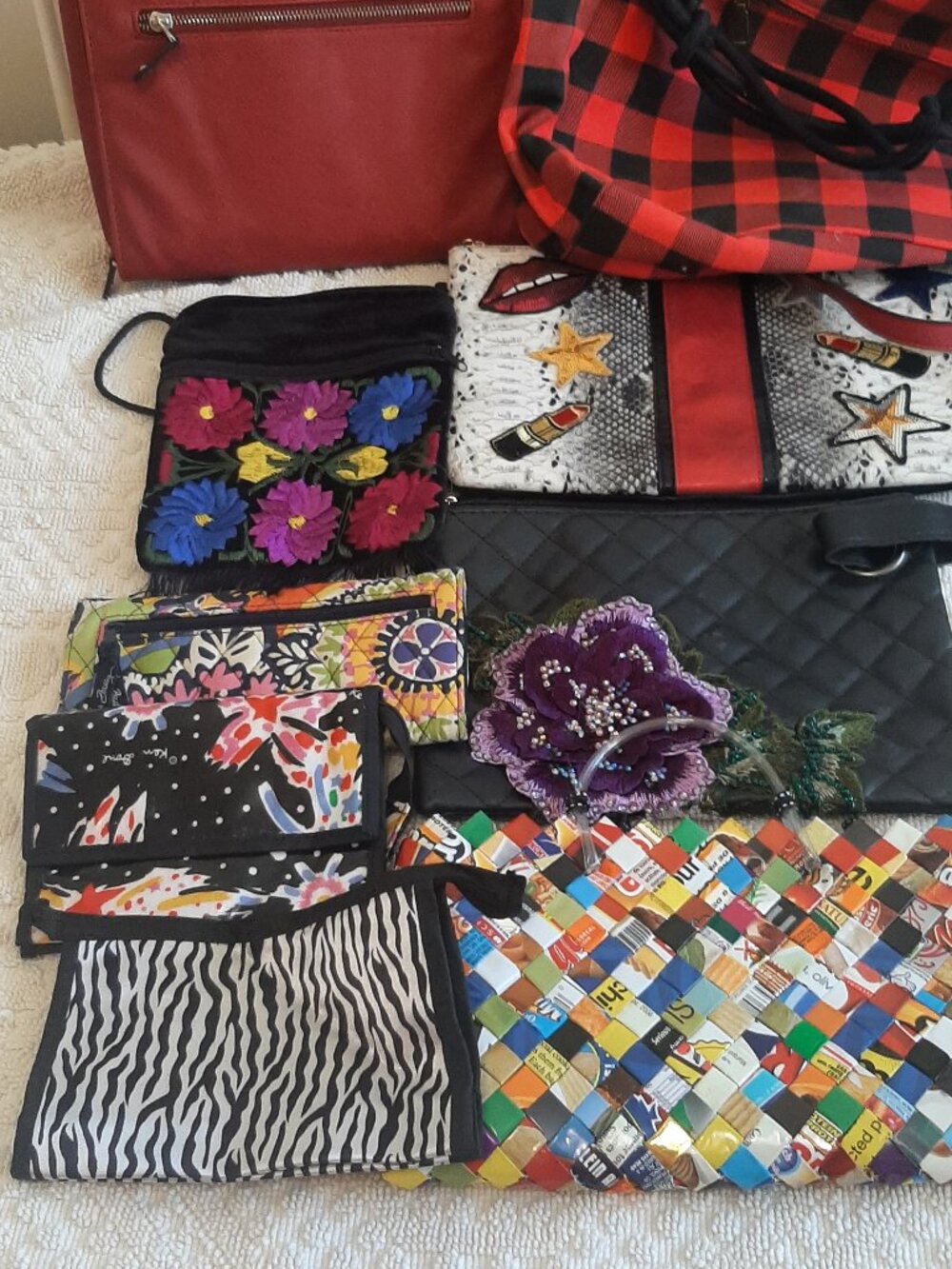 SALE BUNDLE. Collection of wallets, wristlets, organizers and totes No damage.